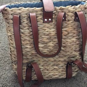 Straw Bag Can be used as a purse or a backpack